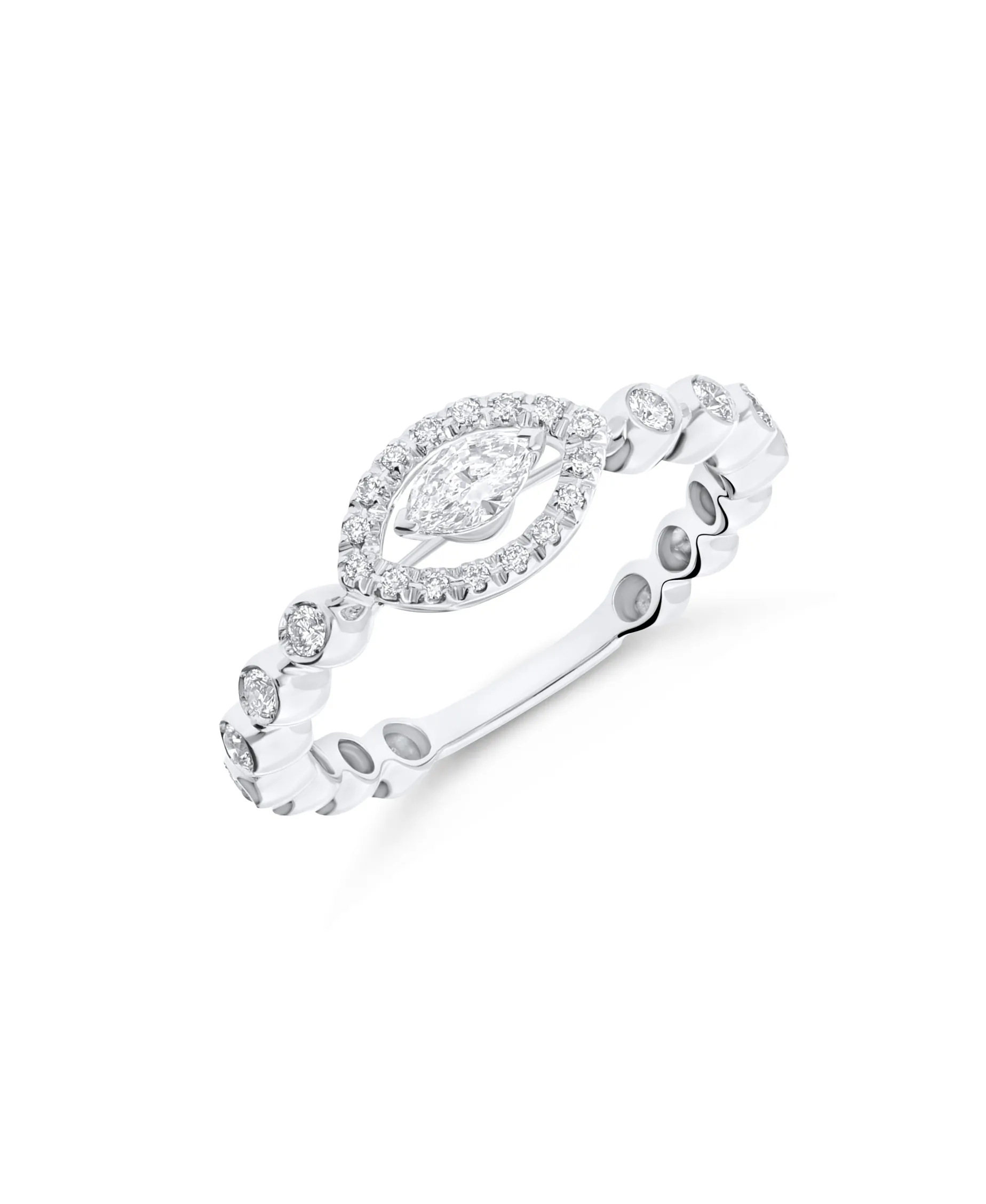 Anillo con Diamante Marquise y Halo en Oro Blanco