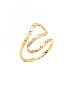 Anillo Etéreo con Diamantes en Oro Amarillo
