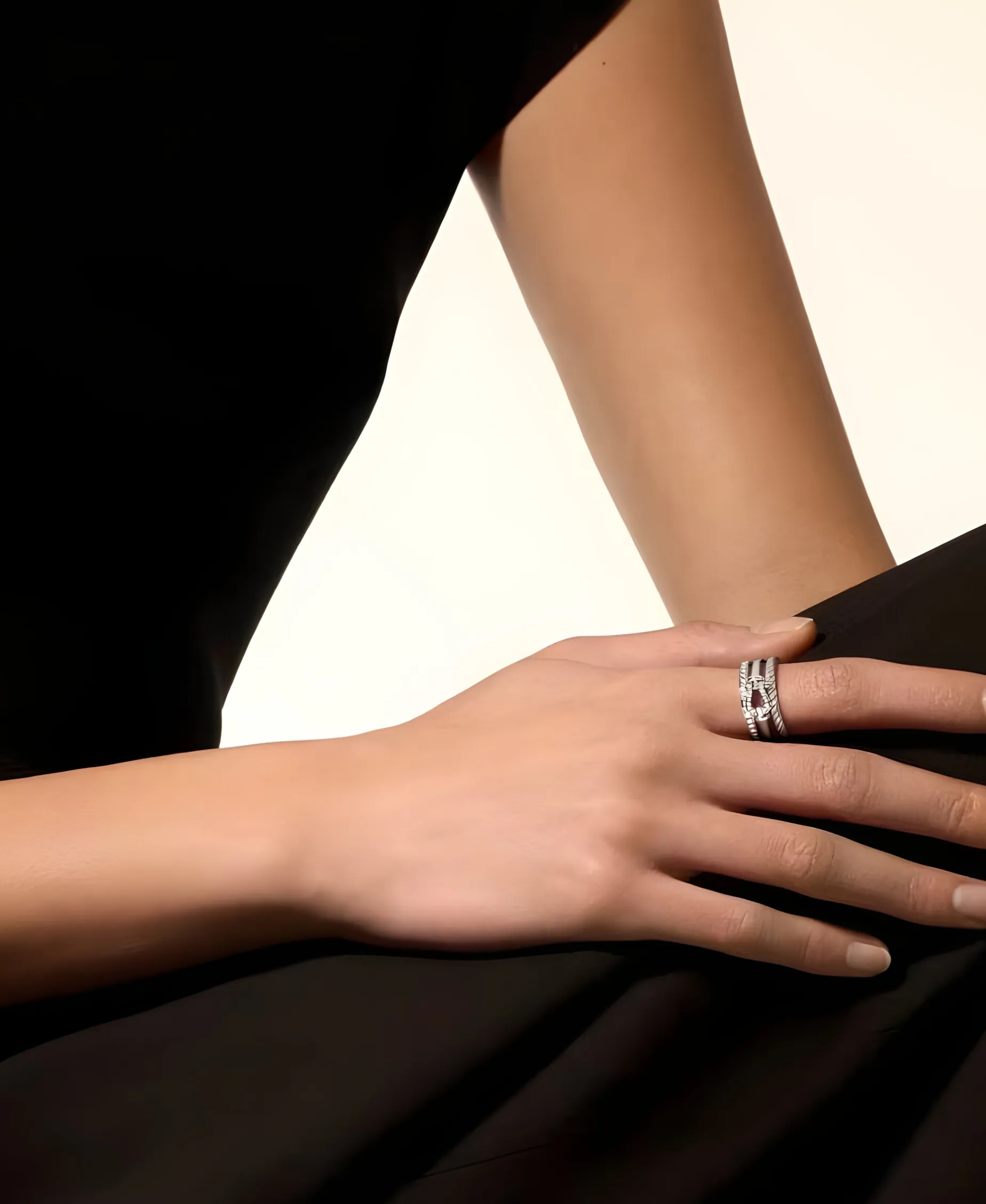 Anillo FRED Force 10 Rise Oro Blanco y Diamantes | 4B1021