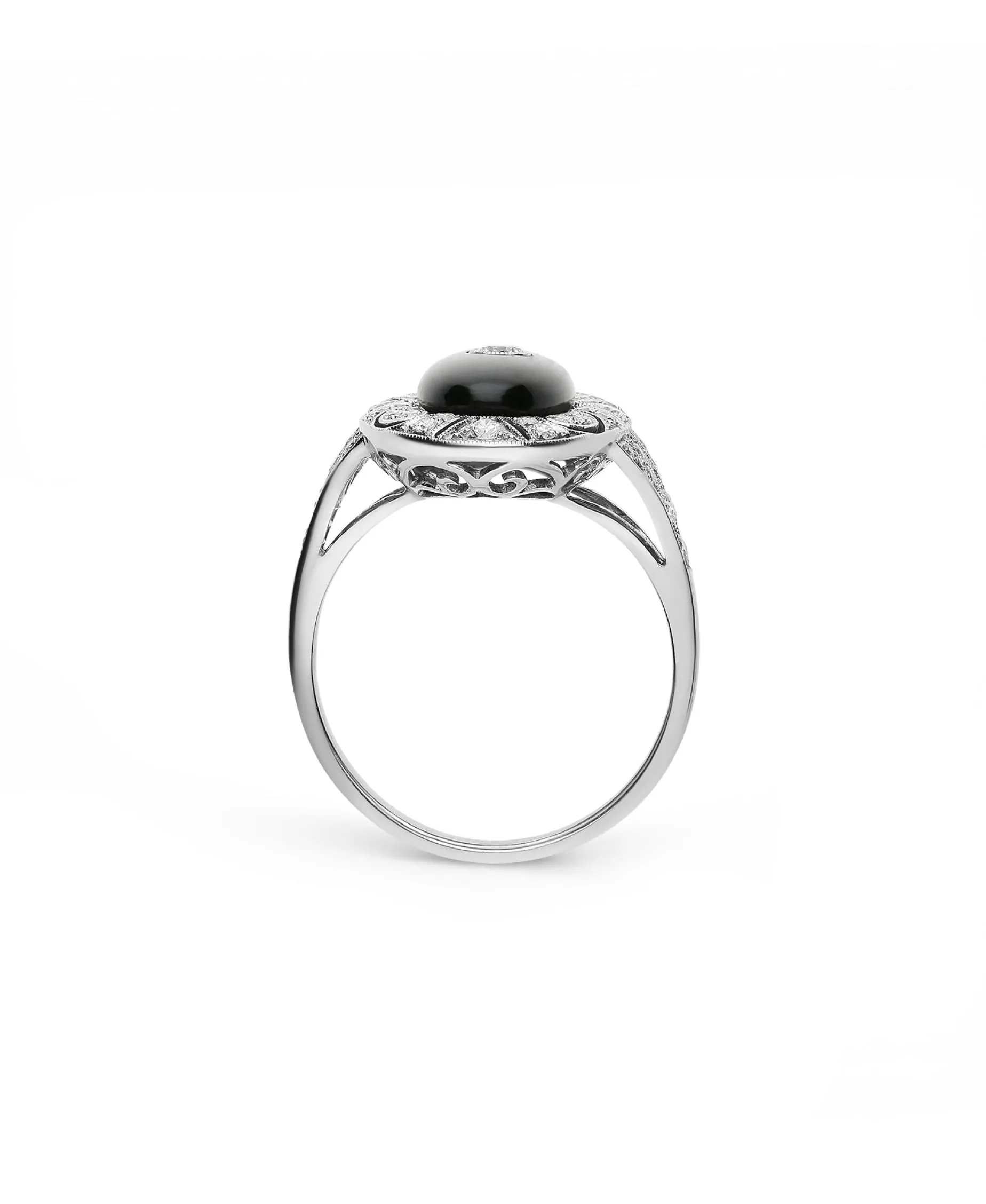 Anillo Vintage con Ónix y Diamantes en Platino