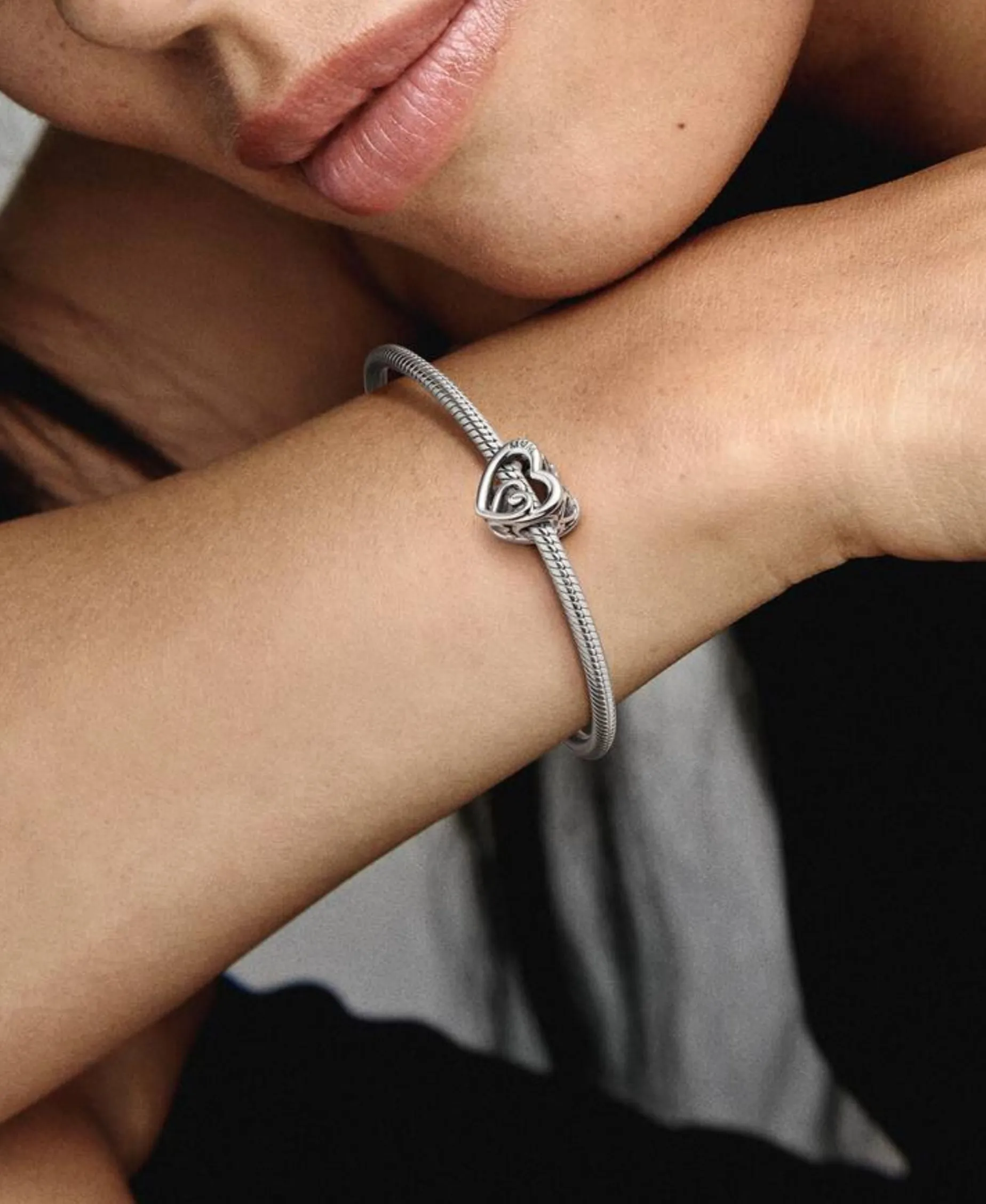 Charm Pandora Corazones Infinitos Entrelazados | 790800C00