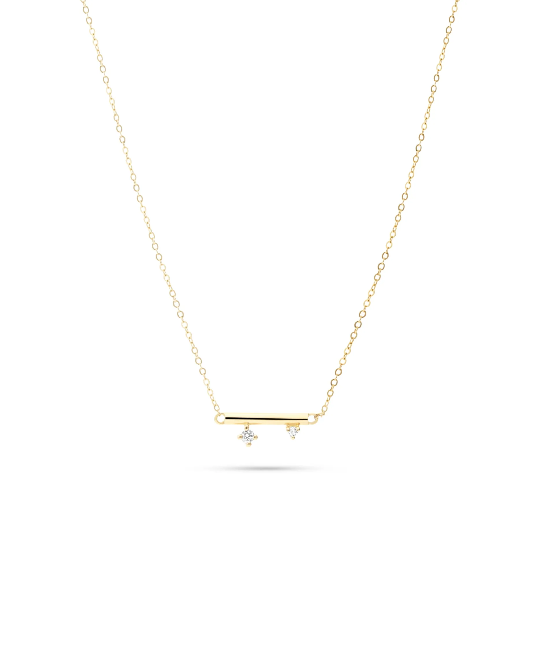 Colgante Barra con Diamantes en Oro Amarillo
