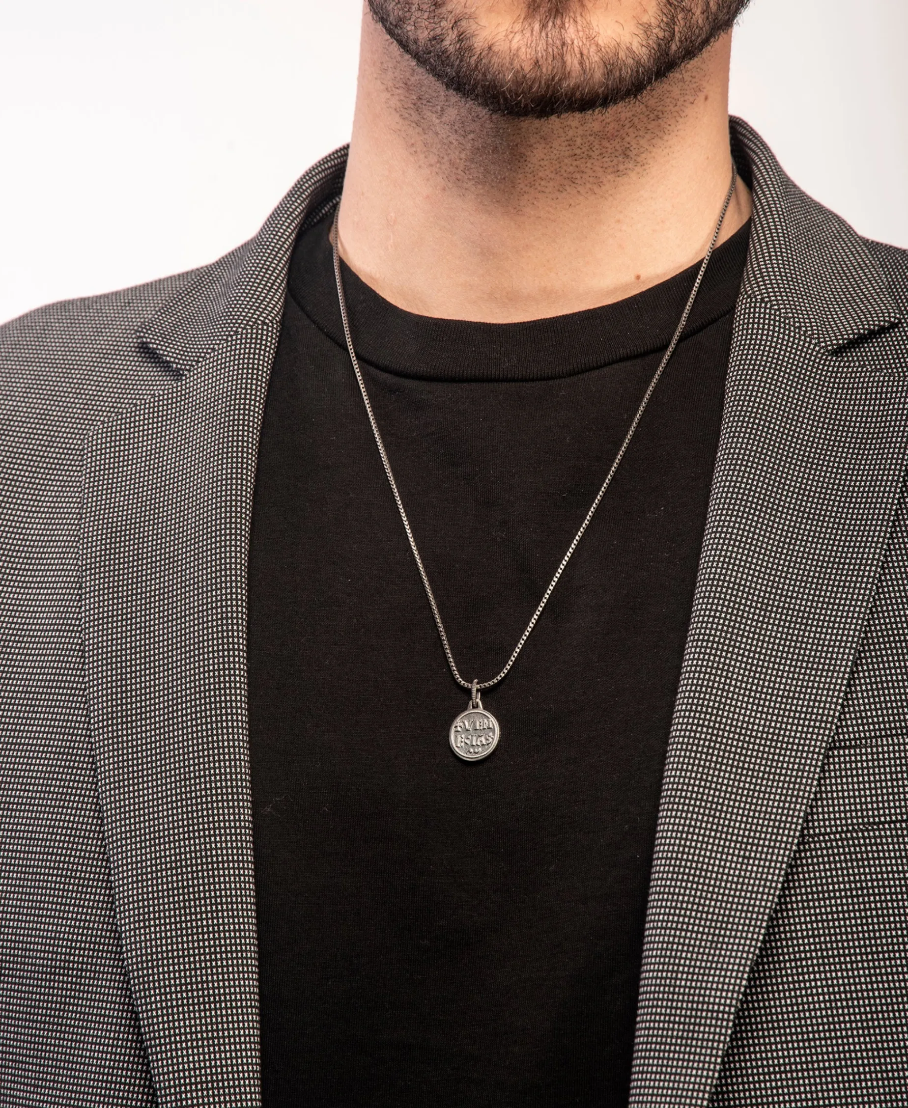 Colgante Marco Dal Maso Moneda en Plata Pulida y Oxidada | AGCL101-01BVW