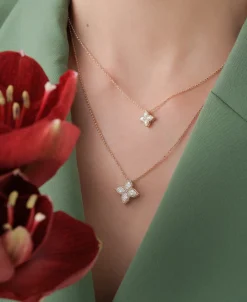 Colgante Roberto Coin Princess Flower Mini Con Diamantes | ADR777CL0679