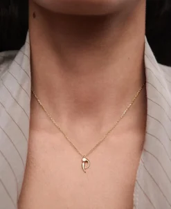 Collar con Colgante inicial P PDPAOLA Plata Baño de Oro 18K | CO01-B89-U