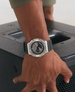 G-Shock Metal Plata GM 44,4 mm | GM-2100-1AER