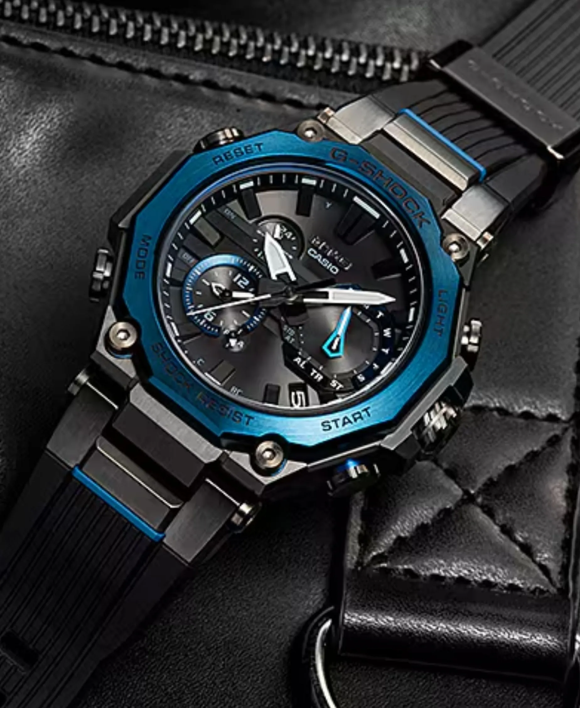 G-Shock MT-G Dual Core Guard 49,8 mm | MTG-B2000B-1A2ER