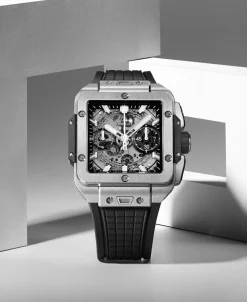 Hublot Square Bang Unico Titanium 42 mm | 821.NX.0170.RX