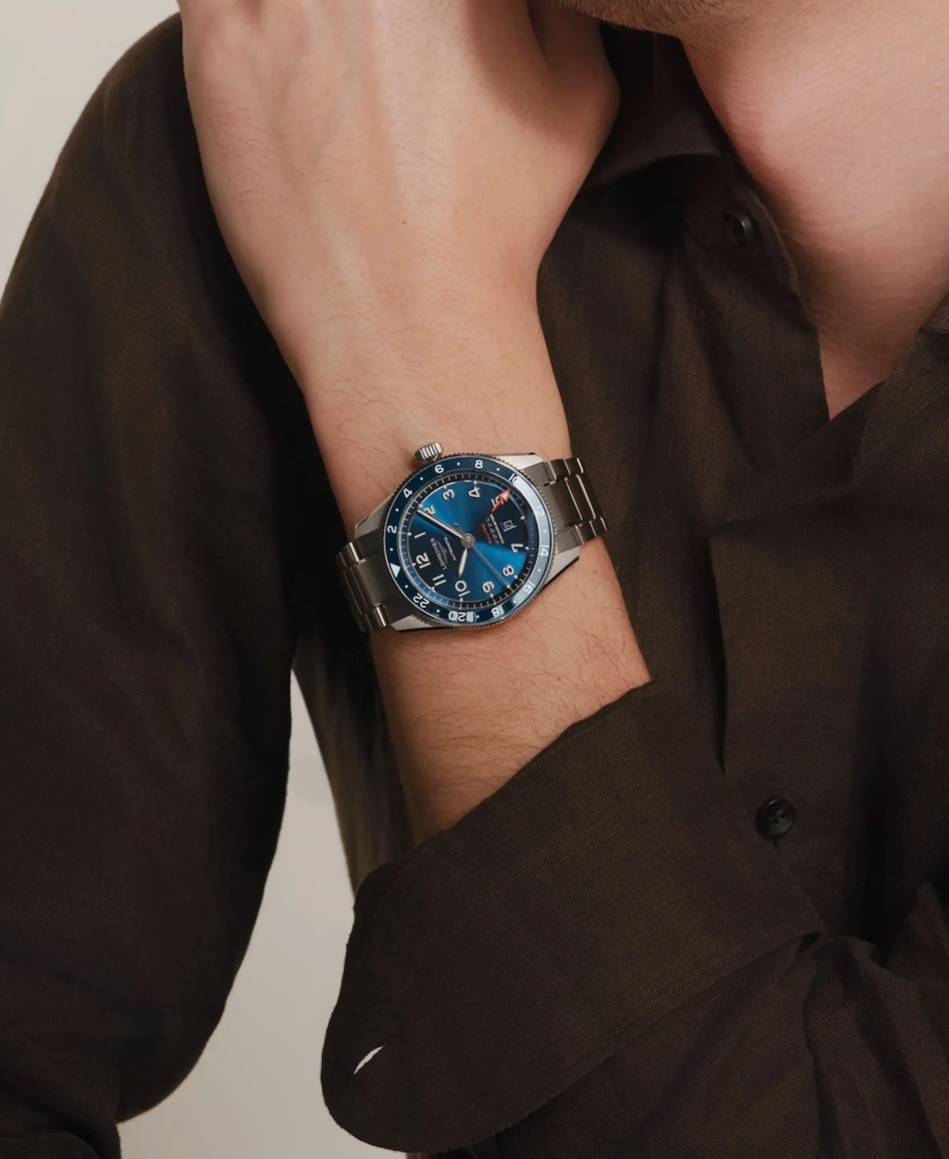 Longines Spirit Zulu Time Esfera Azul 42 mm | L3.812.4.93.6