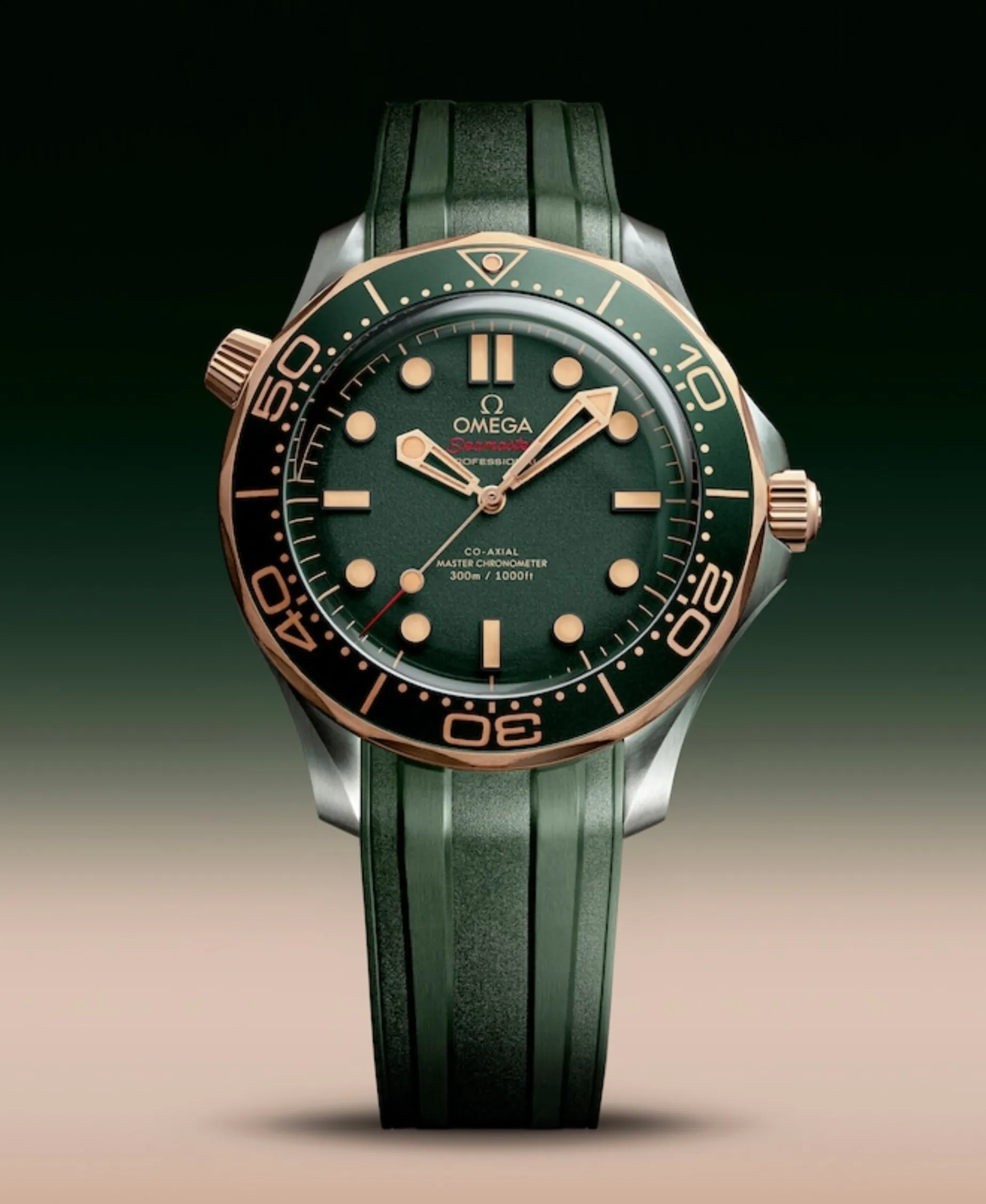 OMEGA Seamaster Diver 300M Verde Titanio y Bronze Gold Correa Verde 42 mm | 210.92.42.20.10.001