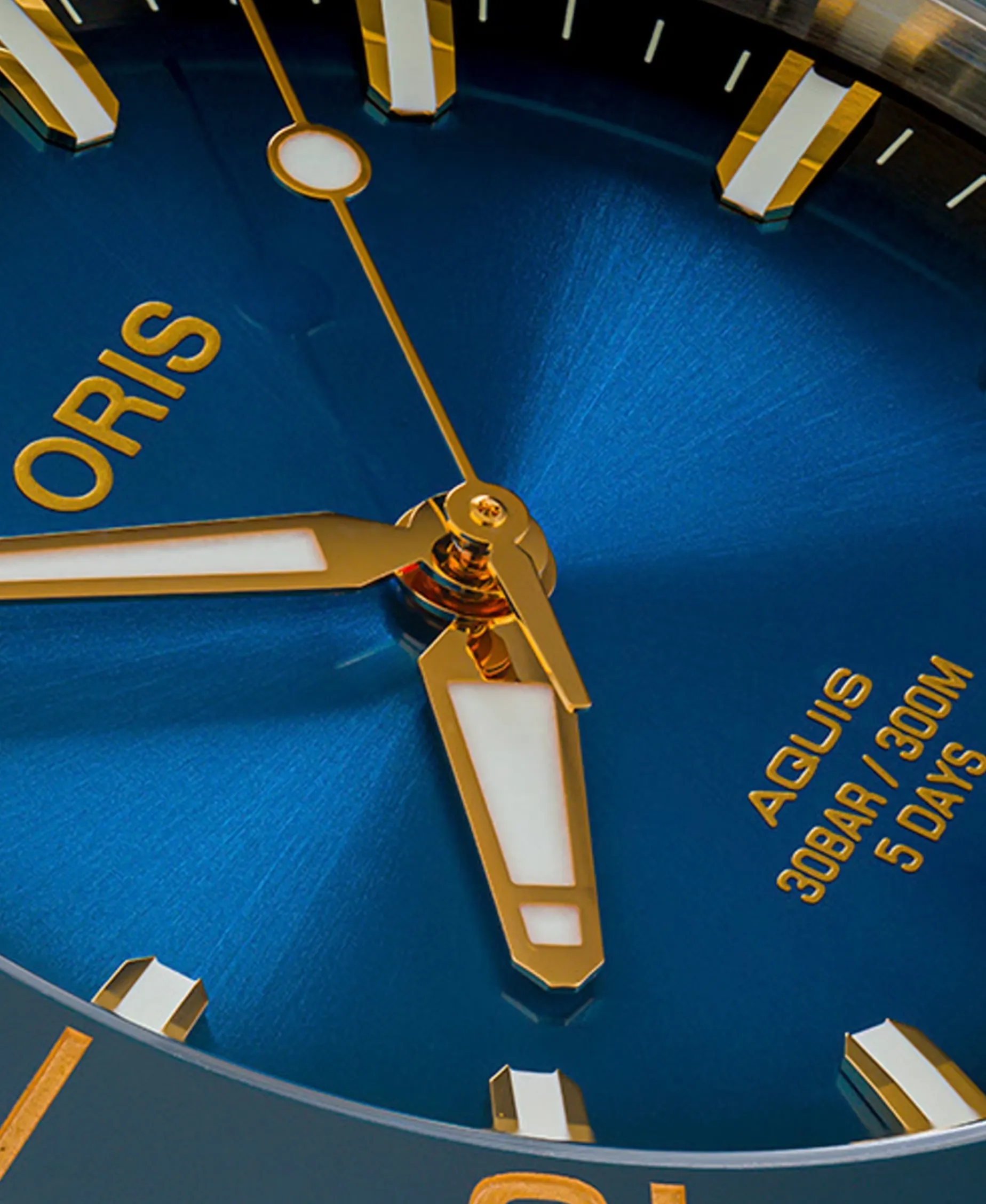ORIS Aquis Date Calibre 400 Bicolor 41,50 mm | 01 400 7769 6355-07 8 22 09PEB