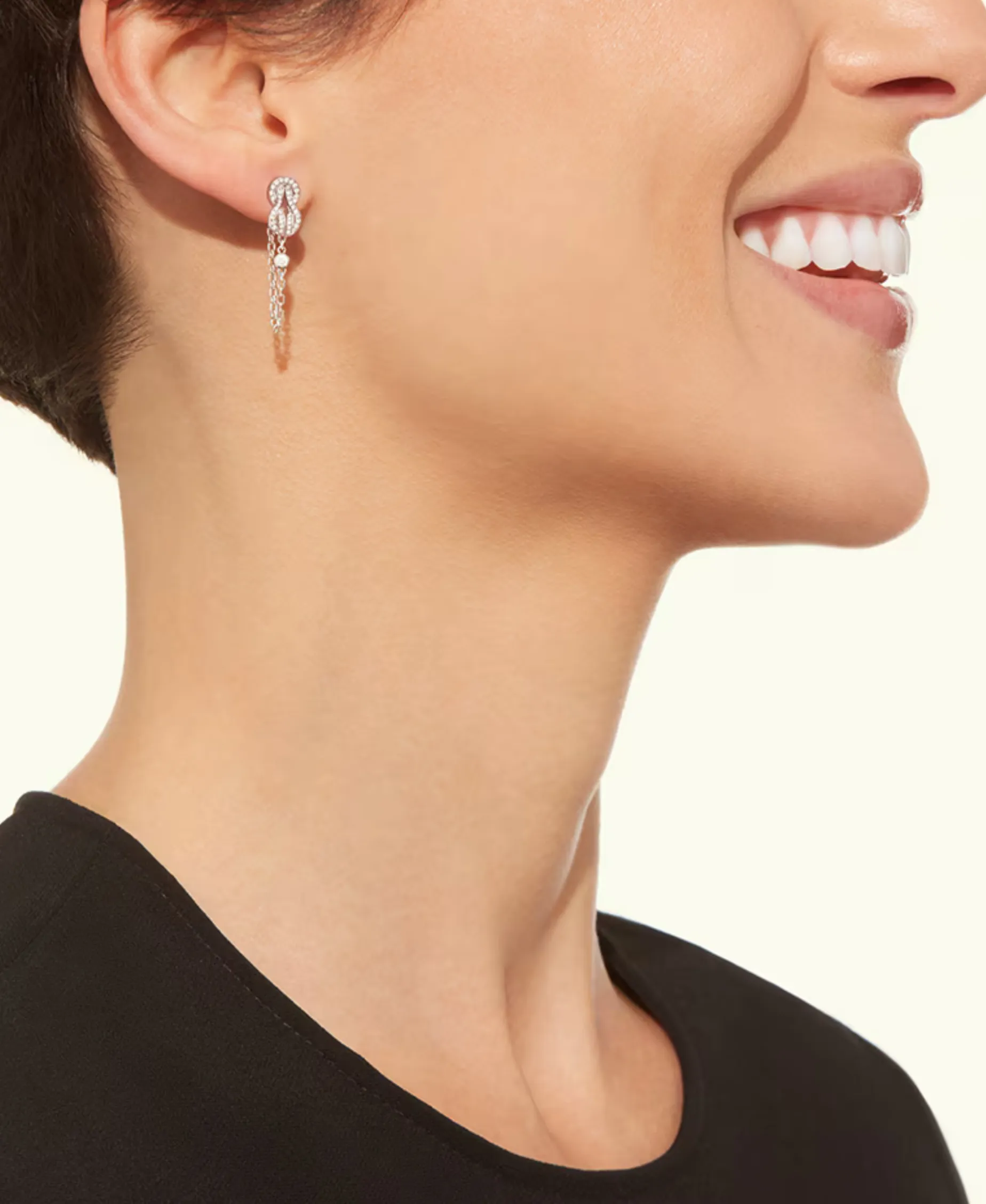 Pendiente Individual FRED Chance Infinie Oro Blanco y Diamantes | 8B0329