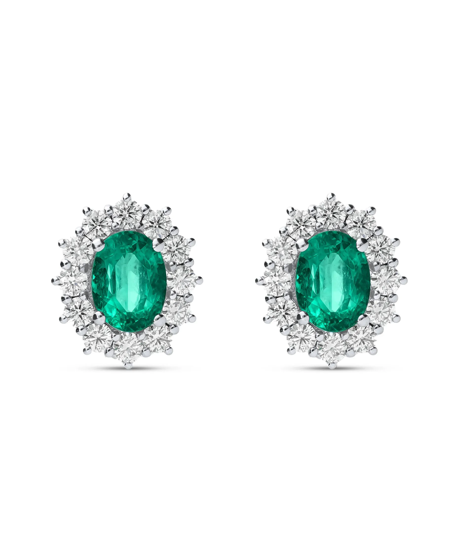 Pendientes Roseta de Esmeraldas Oval 2,61 cts y Diamantes en Oro Blanco