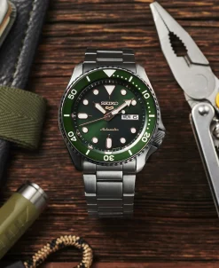 Seiko 5 Sports SKX Series Automático Verde Acero 42,5 mm | SRPD63K1