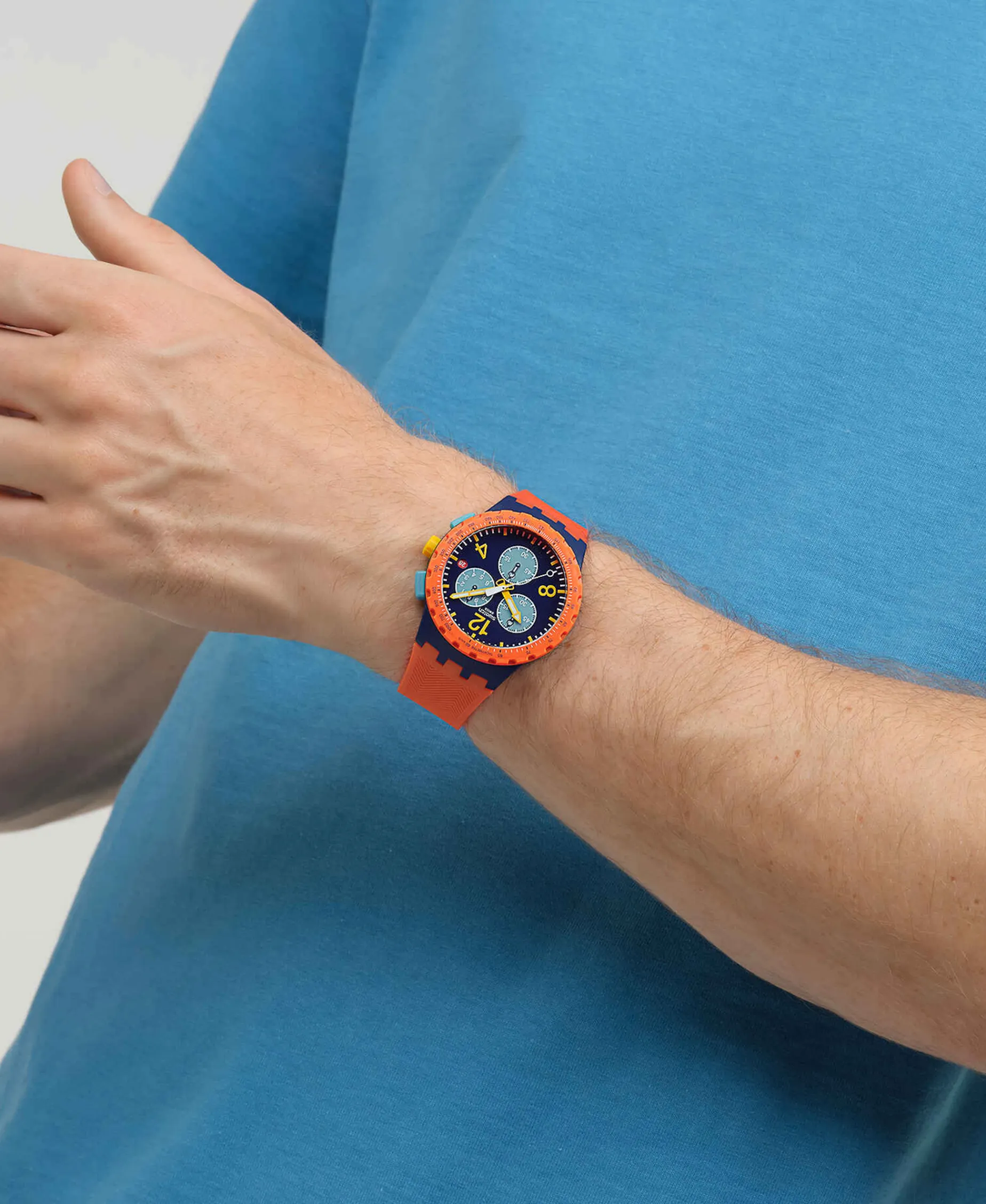 Swatch Camo Flash 42 mm | SUSI400