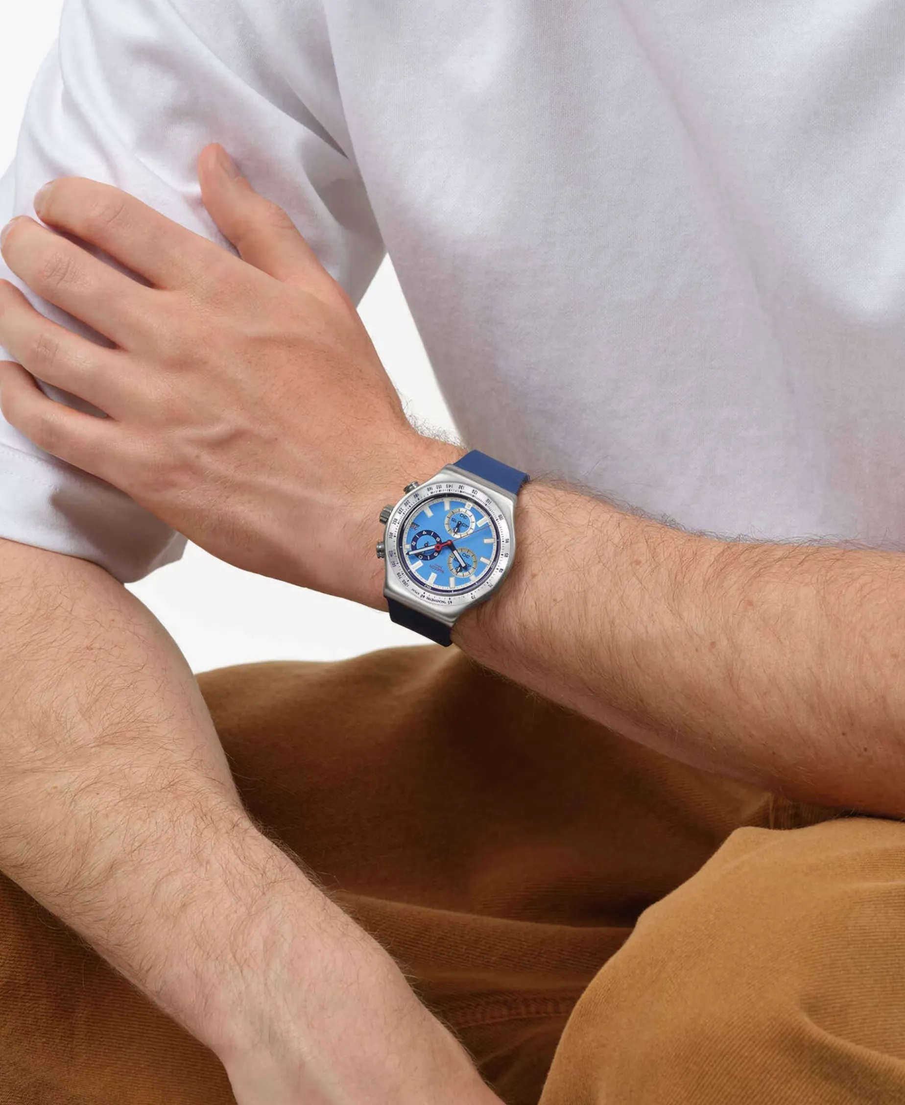Swatch Sky Reflective 43 mm | YVS541