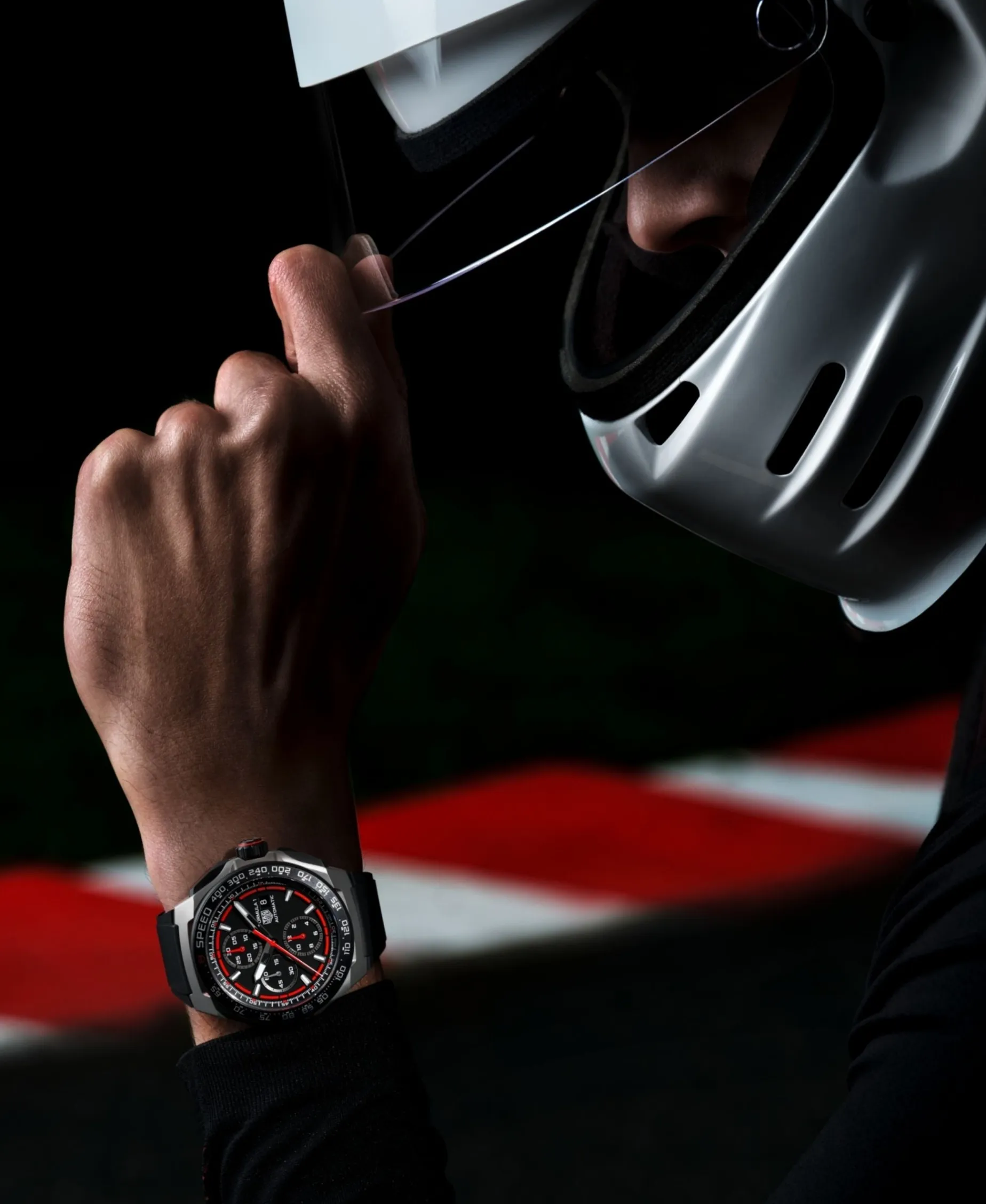 TAG Heuer Formula 1 Chronograph Titanio Rojo 44 mm | CBZ2082.FT8096