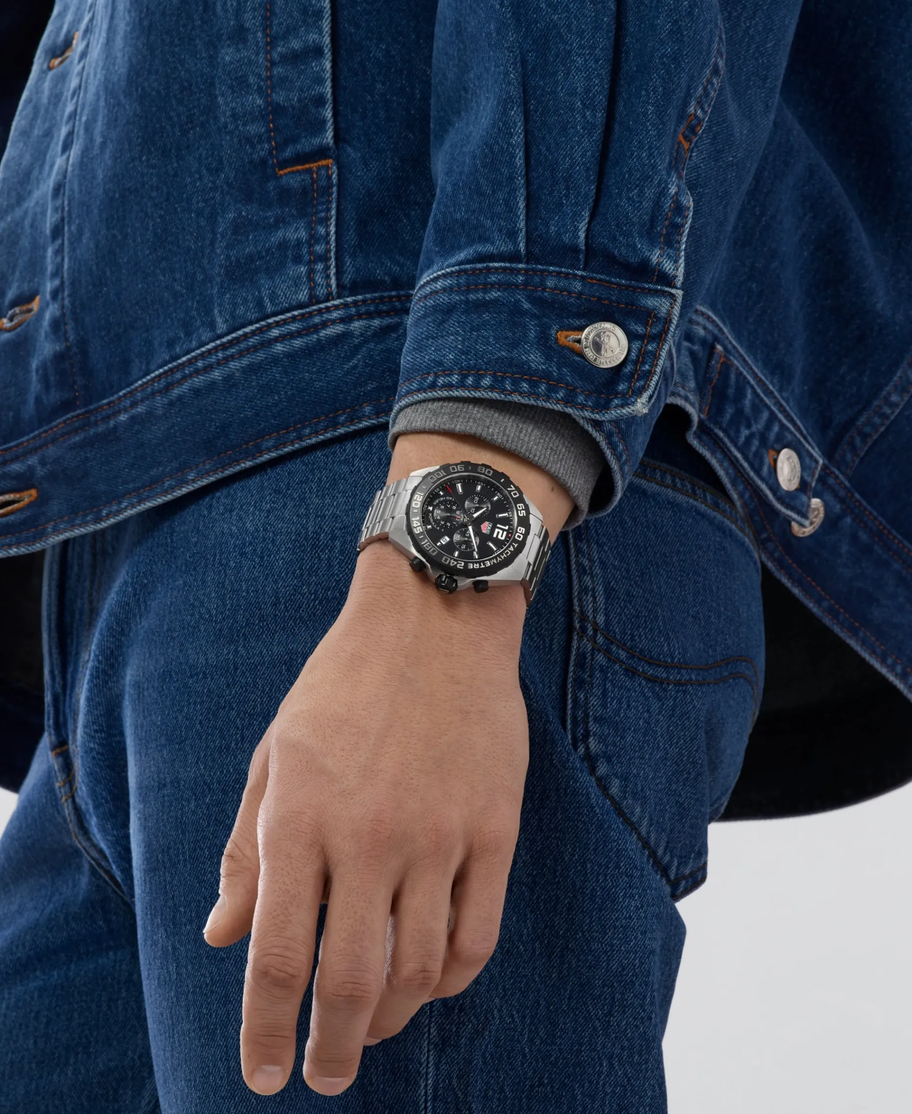 TAG Heuer Formula 1 Quartz Chronograph 43 mm | CAZ1010.BA0842